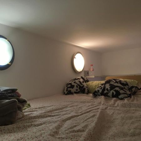Ferienwohnung Acogedor Estudio Camarote En El Centro De Madrid Exterior foto