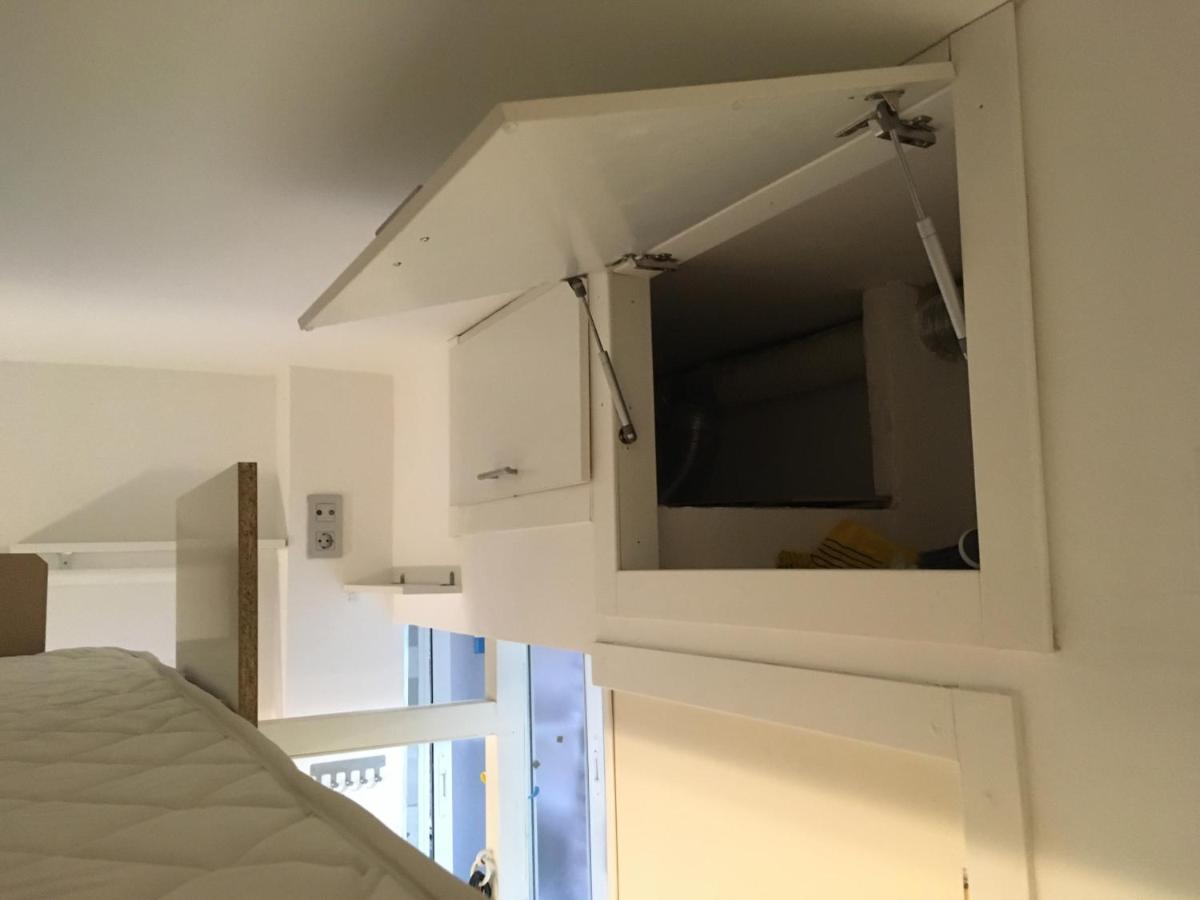 Ferienwohnung Acogedor Estudio Camarote En El Centro De Madrid Exterior foto